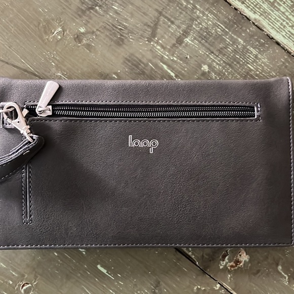 Gray Purse Loop - Picture 3 of 4